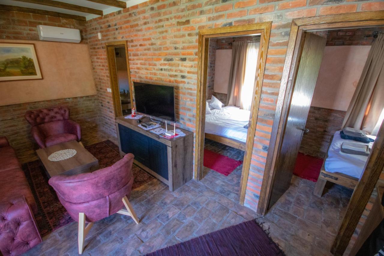 Appartamento Etno Selo Svodje Vlasotince Esterno foto